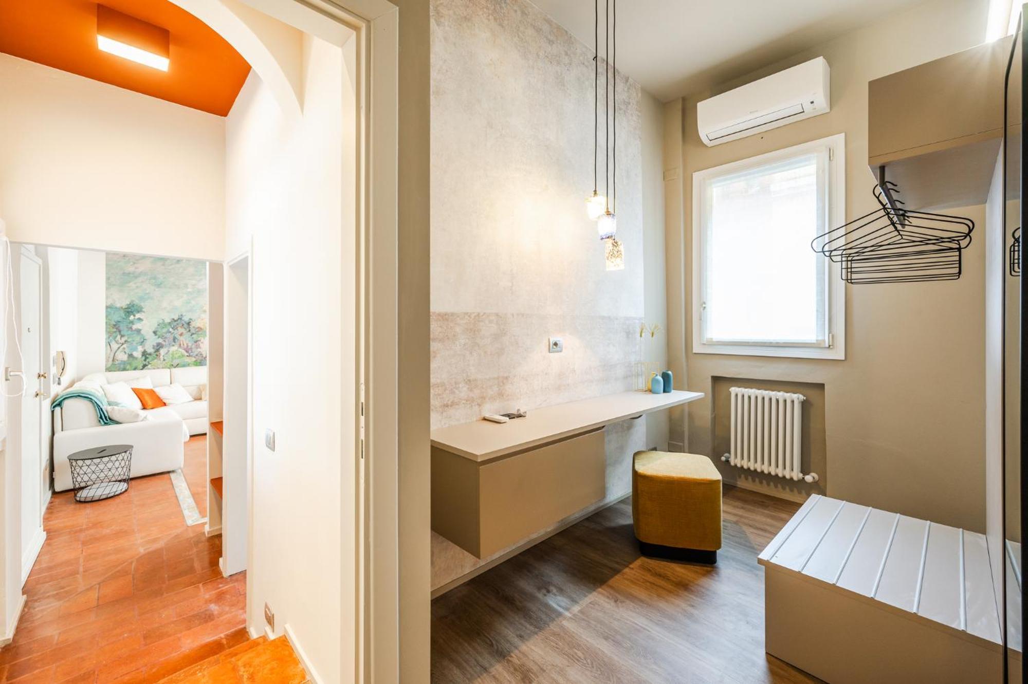 Urban Cottage Free Parking - Private Garden Bologna Bagian luar foto