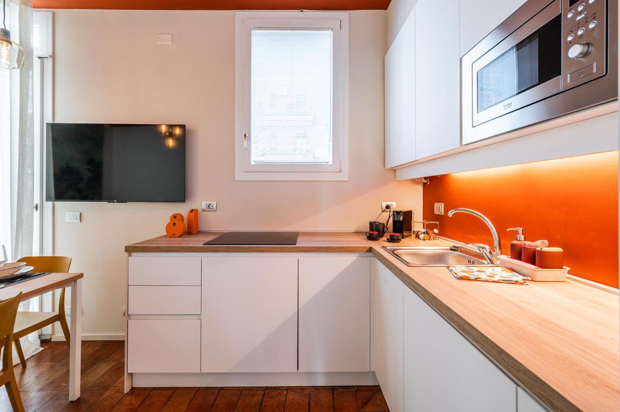 Urban Cottage Free Parking - Private Garden Bologna Bagian luar foto